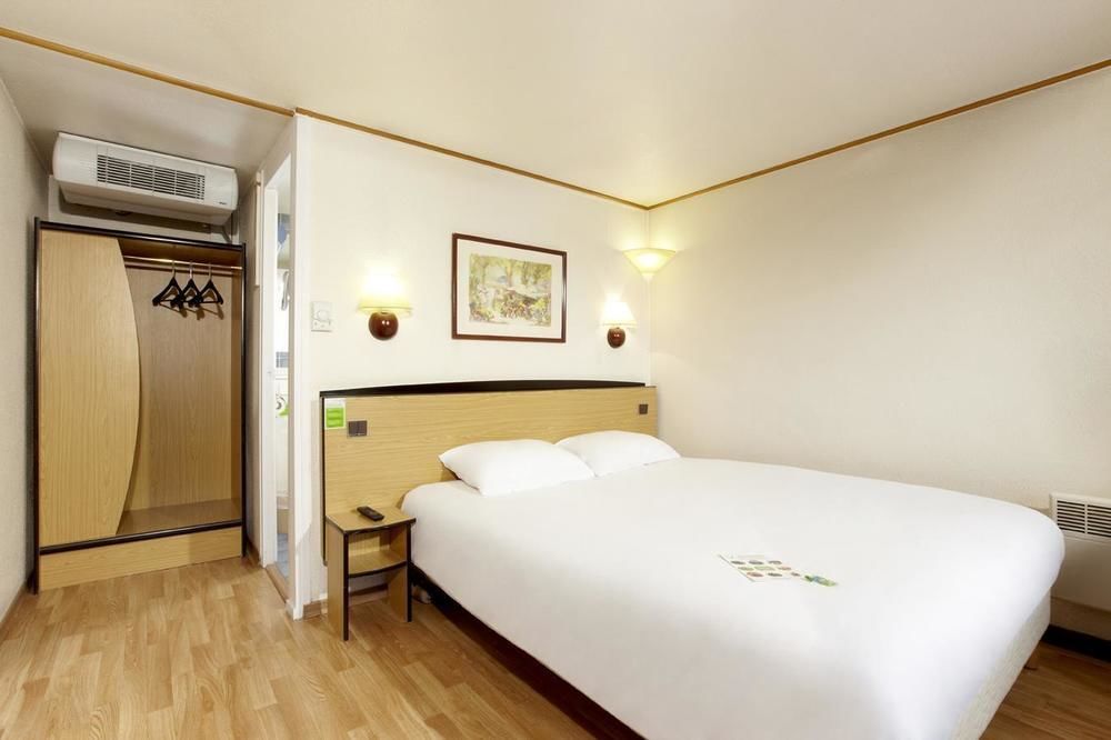 Hotel Campanile Agen Exterior foto